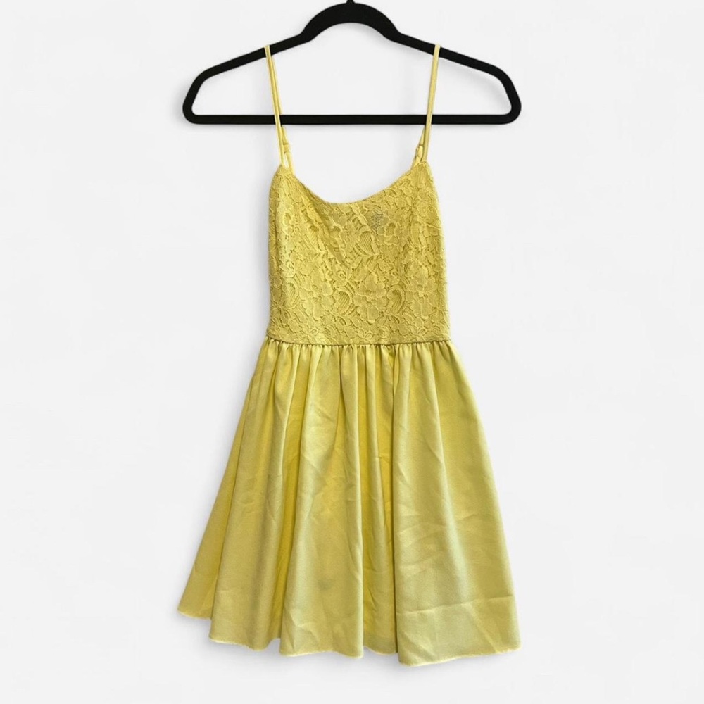 H&M Light Yellow Lace Dress